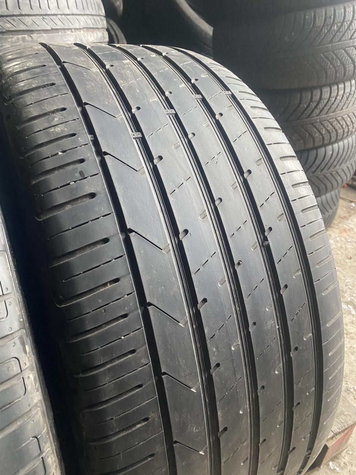 285.35.22 Hankook 2шт лето БУ склад шины резина из Европы 35 R22