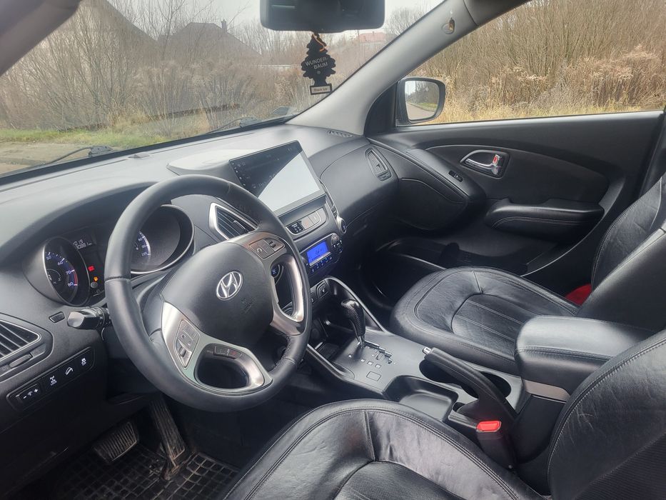 Hyundai Ix35   2010   2.0 lpg/benzyna