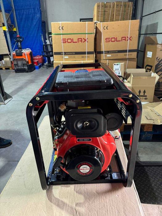 Дизельний генератор SOLAX SDJ8500ME