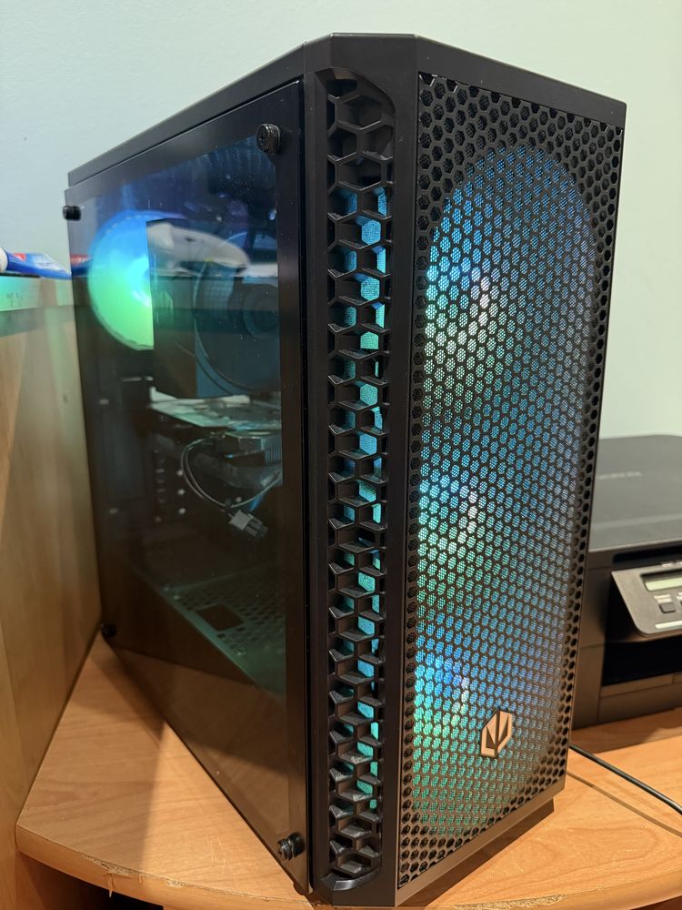Komputer gamingowy rtx4060 ryzen 5 5600 ram 32GB dysk 1TB gwarancja