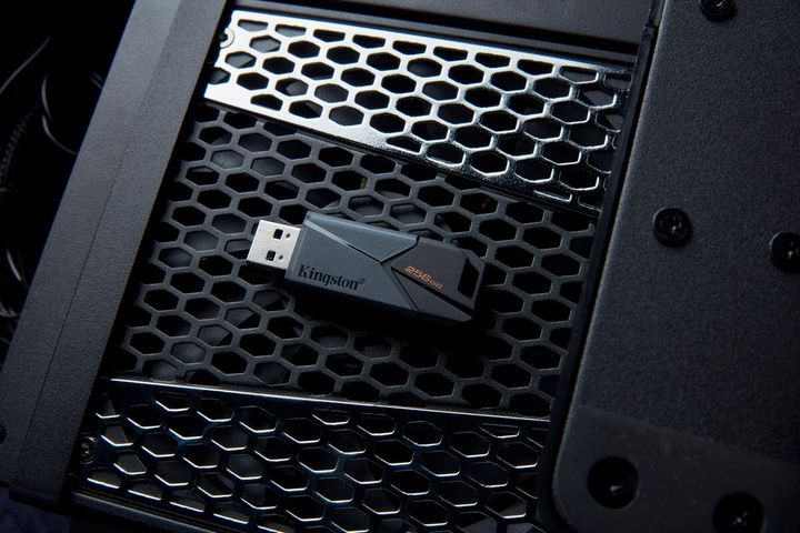 Флешка Kingston DataTraveler Exodia Onyx 128GB USB 3.2