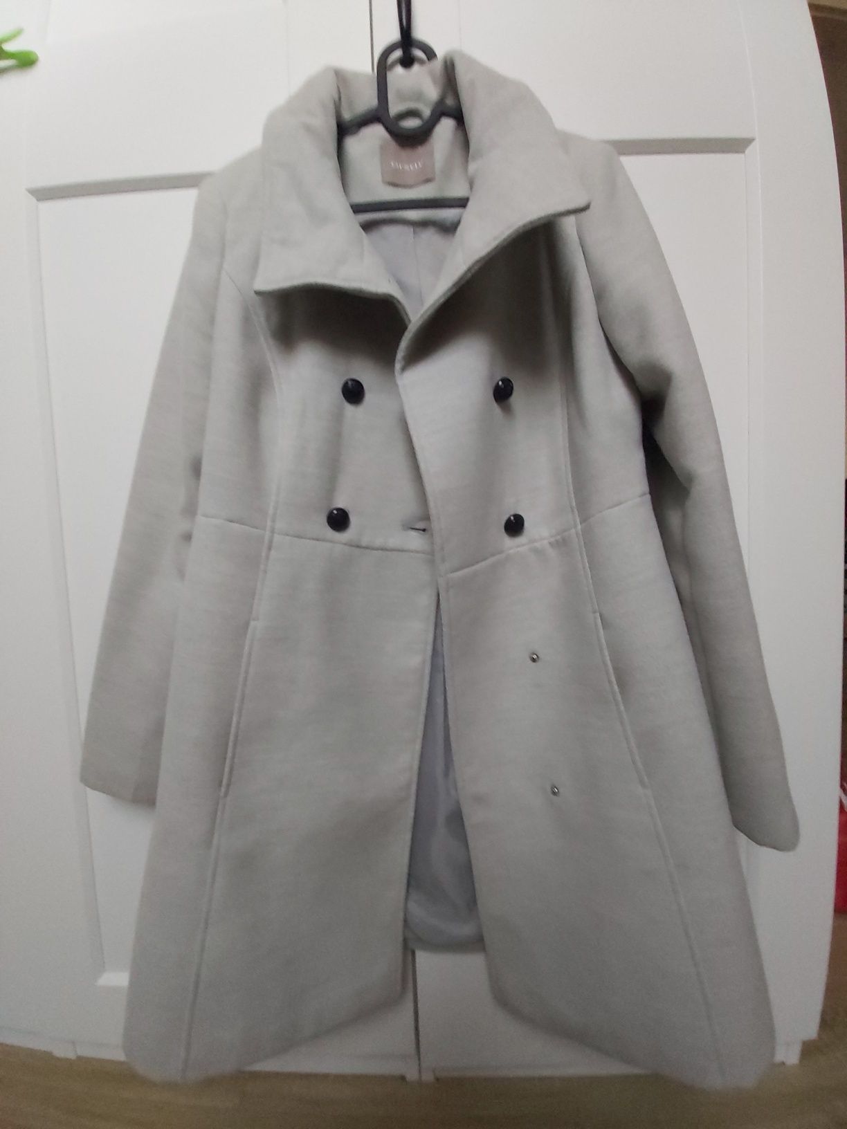 Płaszcz Orsay rozmiar 40