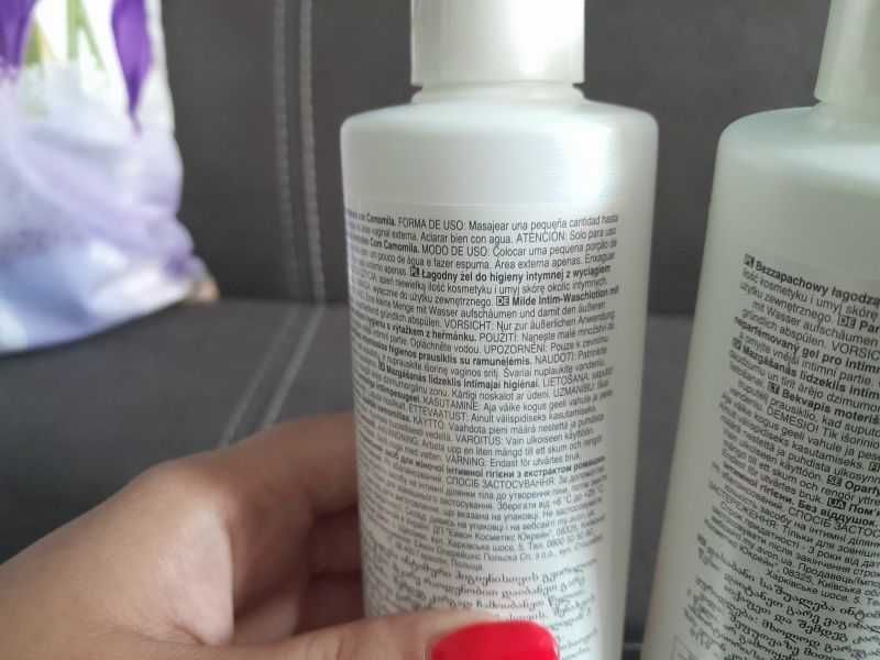 Zestaw 3 sztuk płynów do higieny intymnej Avon Care Intimate 250ml.