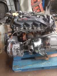 Motor Nissan cabstar yd25