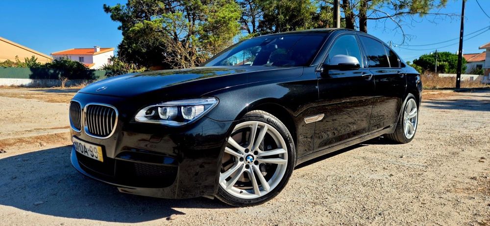 BMW 750 d xDrive Pack M