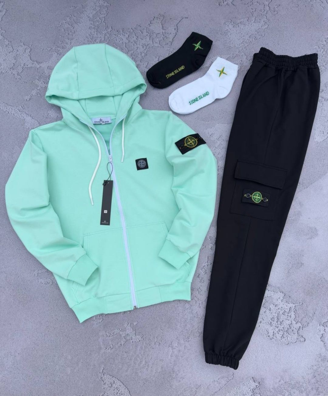 Чоловічий спортивний костюм stone island