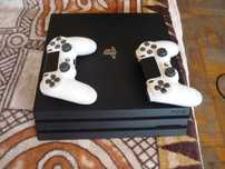 konsola PS 4 PRO+GRY