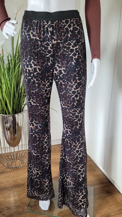 Spodnie damskie materiałowe dzwony w panterkę S/M