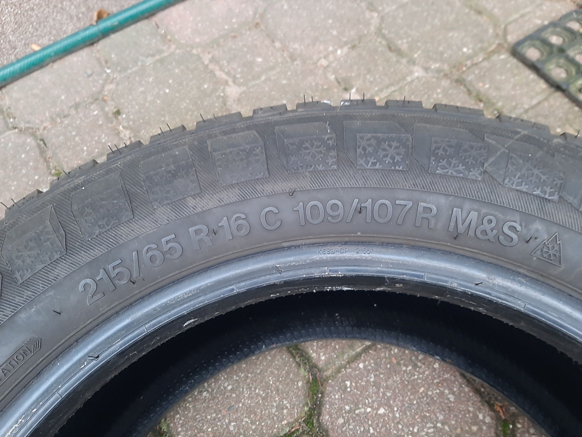 4x Opony zimowe 215/65R16C Vredestein ComTrac Winter 8-8,5mm