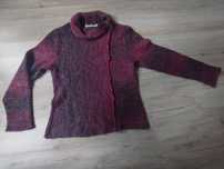 sweter z golfem kolorowy