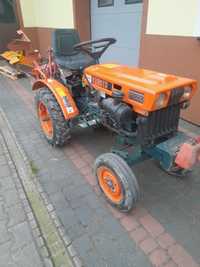 Traktorek kubota B5000