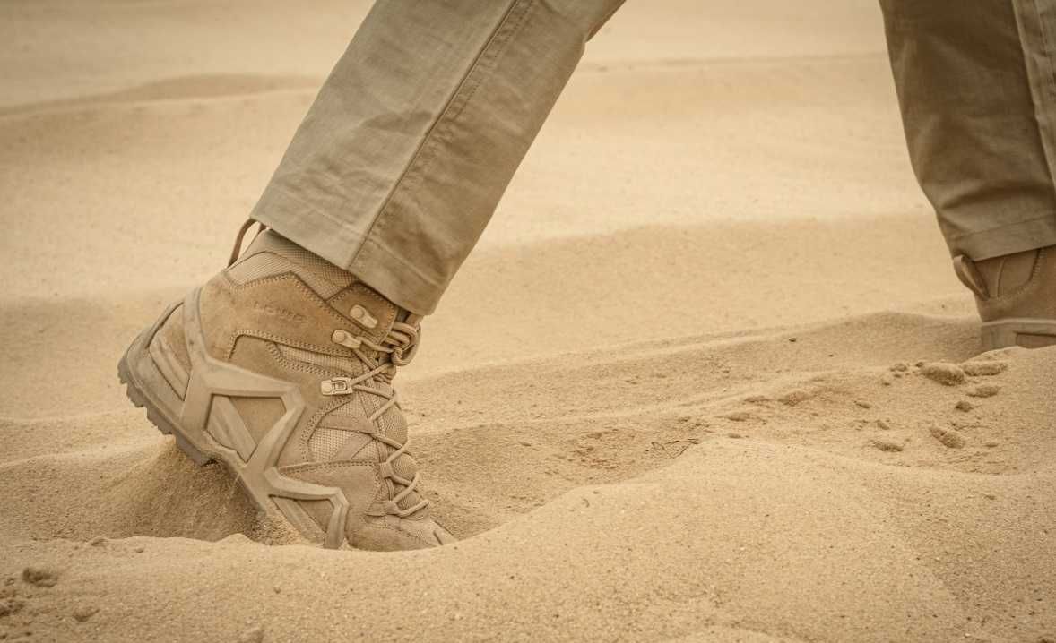 Черевики Lowa Zephyr GTX, колір Desert. Новий товар!