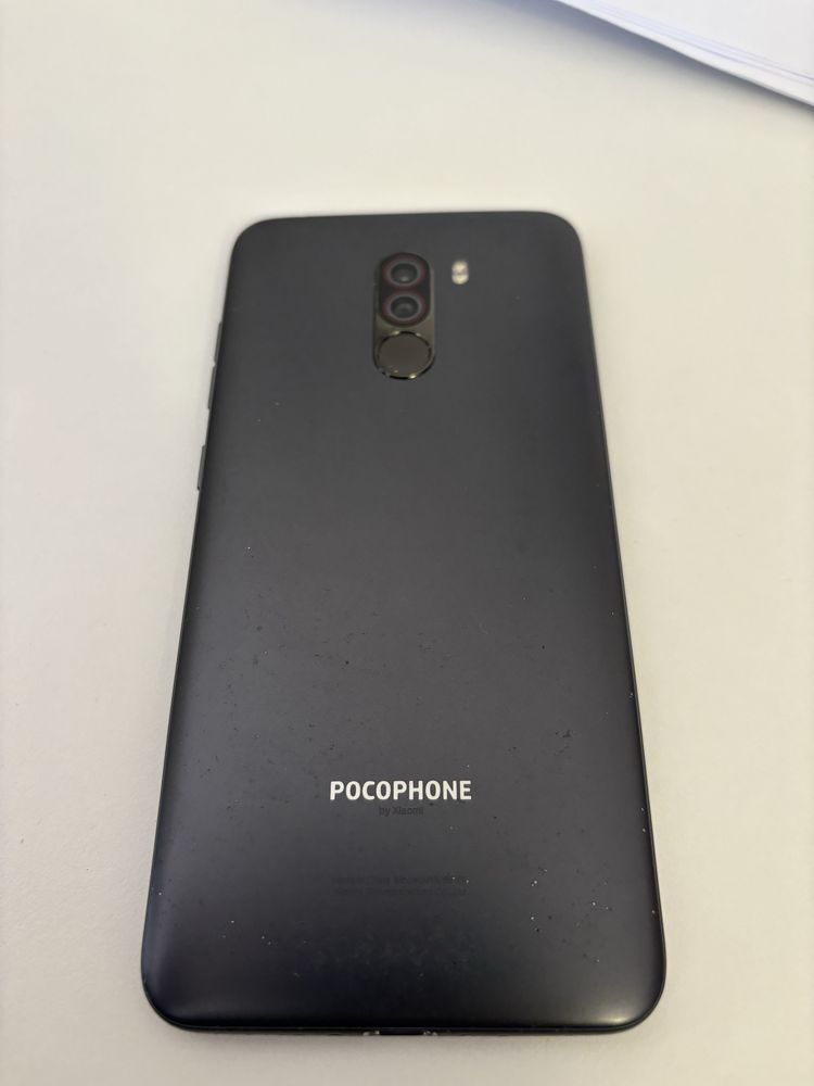 Telemovel Pocophone f1