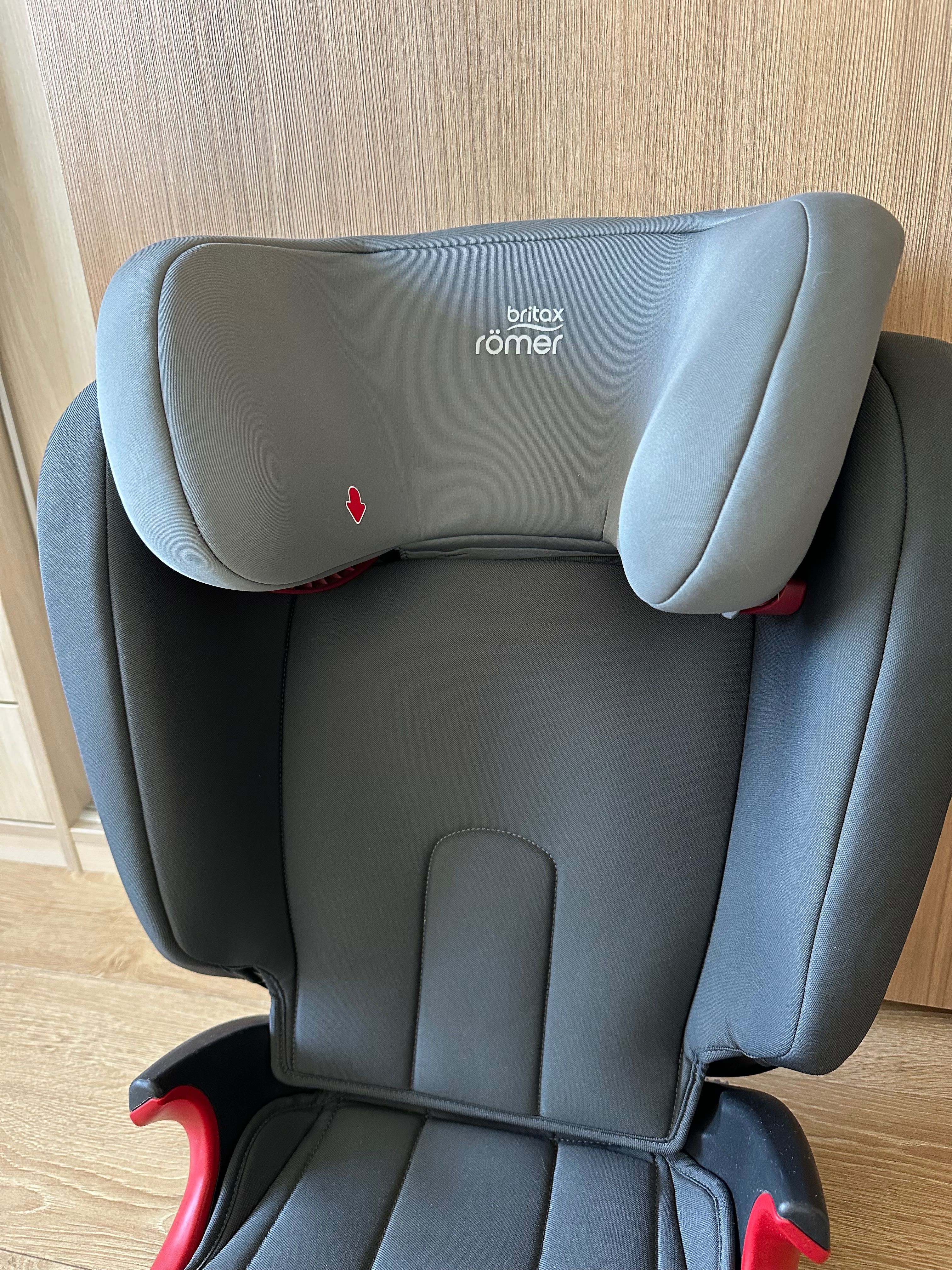 Fotelik samochodowy Britax Romer KidFix II XP 15-36kg bezwypadkowy