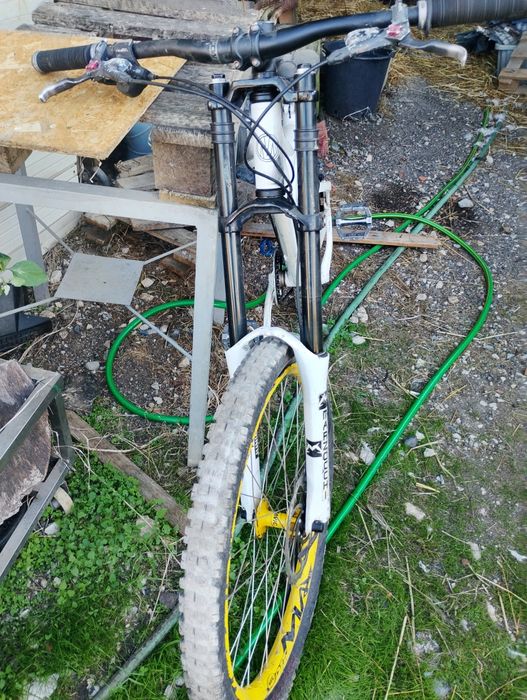 Vendo bicicleta e bom estado