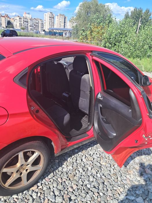 Продам  срочно Чері М 11