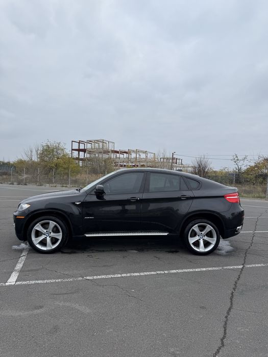 Бмв х6 один хозяин с салона не крашена