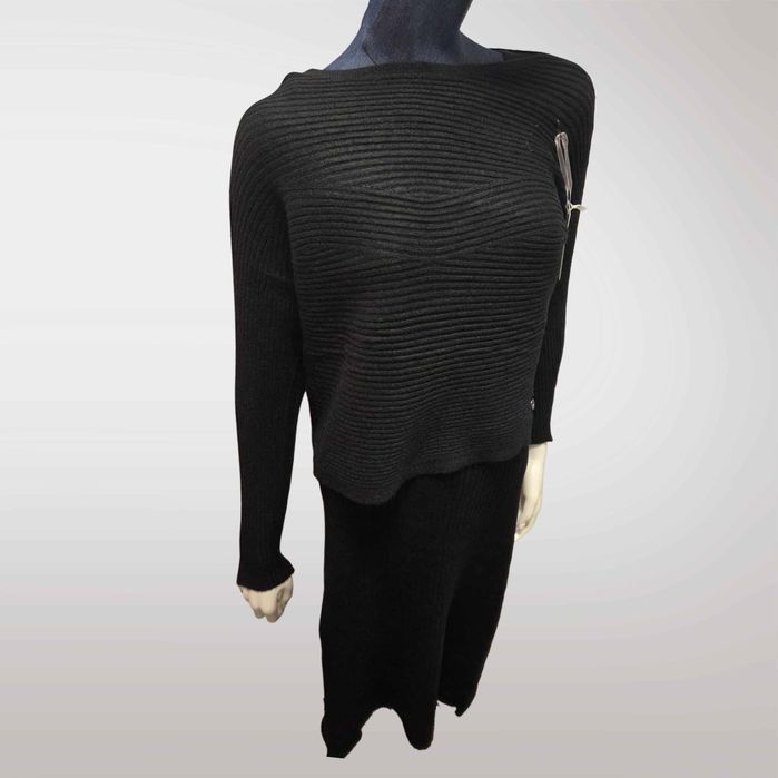 Damski Komplet Dzianinowy Sukienka i Sweter Czarny   S M