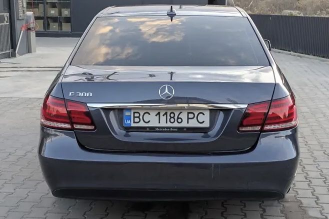 Mercedes-Benz E 300 3.0 TDI