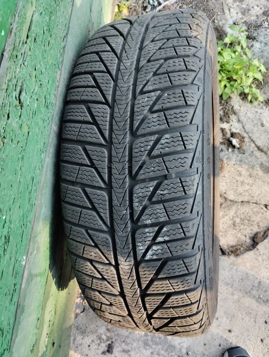 Komplet opon zimowych z felgami 205/55/R 16 Octavia 3