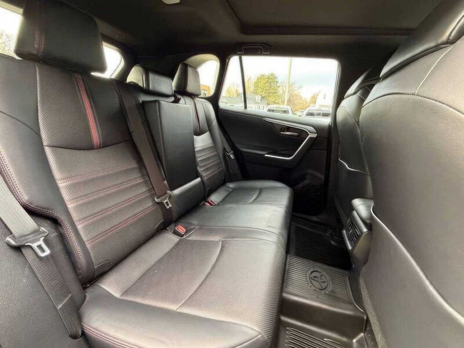 Toyota RAV4 Prime XSE      2024