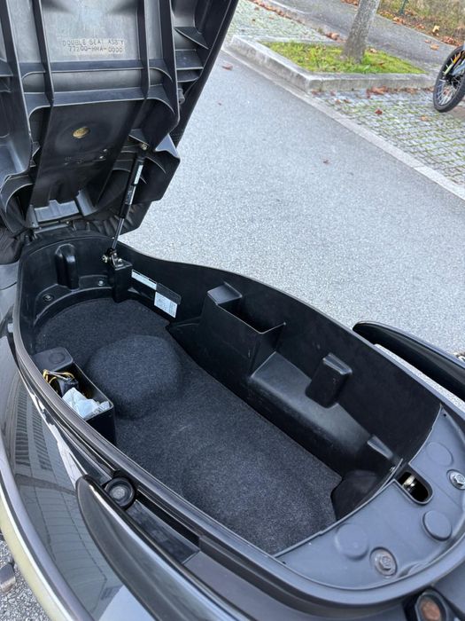 Vendo ou troco sym gts 125