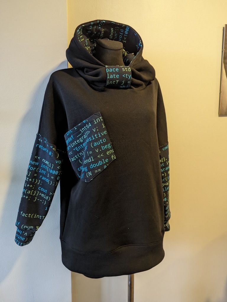 Auri&Lili bluza oversize z kodem dla programistki M