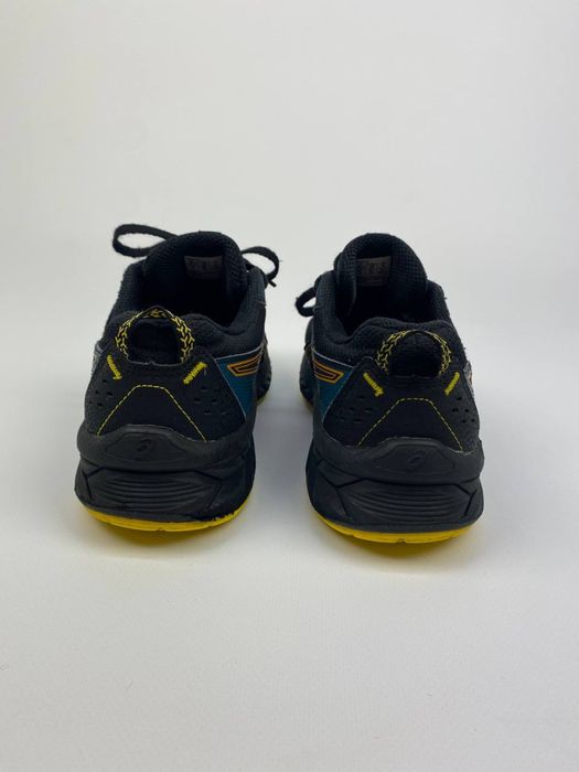 Кроссовки на девочку/мальчика оригинал Asics