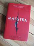 Книга англійською мовою "maestra" л. с. хілтон