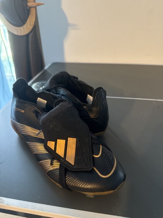 Chuteiras adidas predator 41 1/3