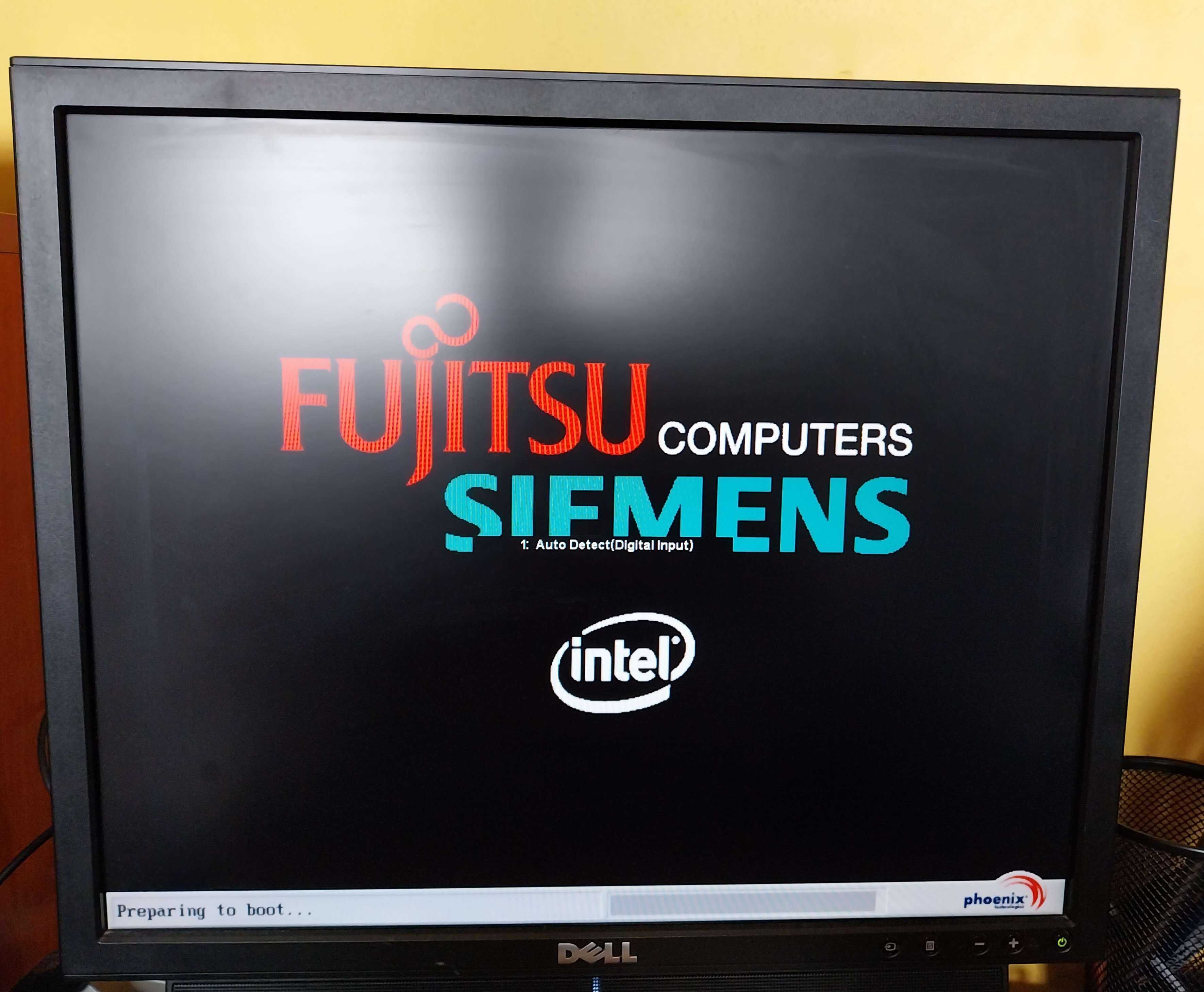 komputer Fujitsu Siemens Esprimo C5730