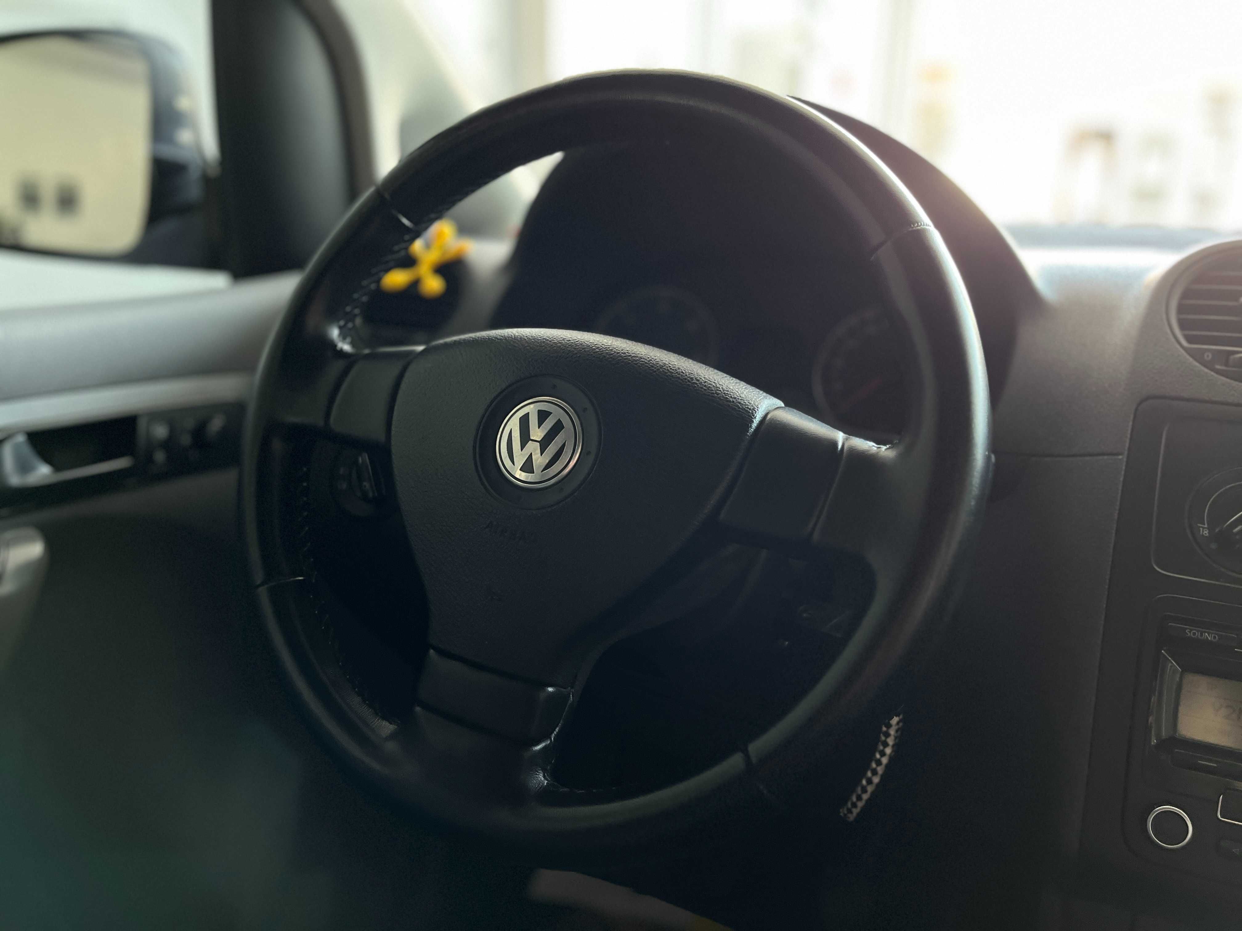 Volkswagen Caddy 2009