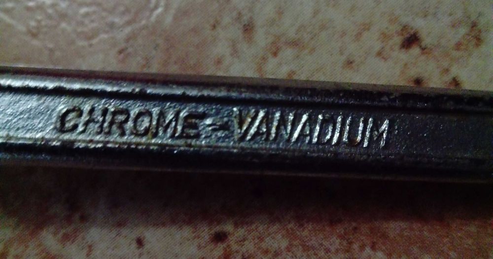 Vendo 6 chaves combinadas de boca e de roquete