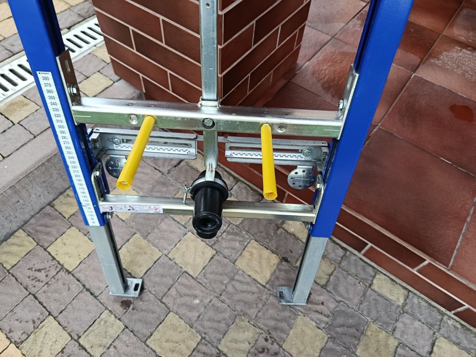 Інсталяція Geberit Duofix біде