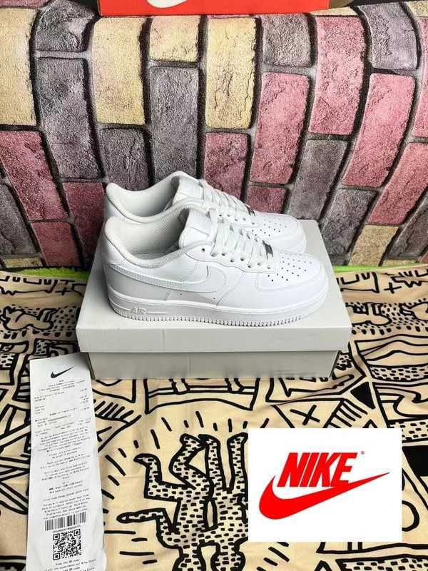 biały\AirF1*Nike nowy UnisexTrampki.39