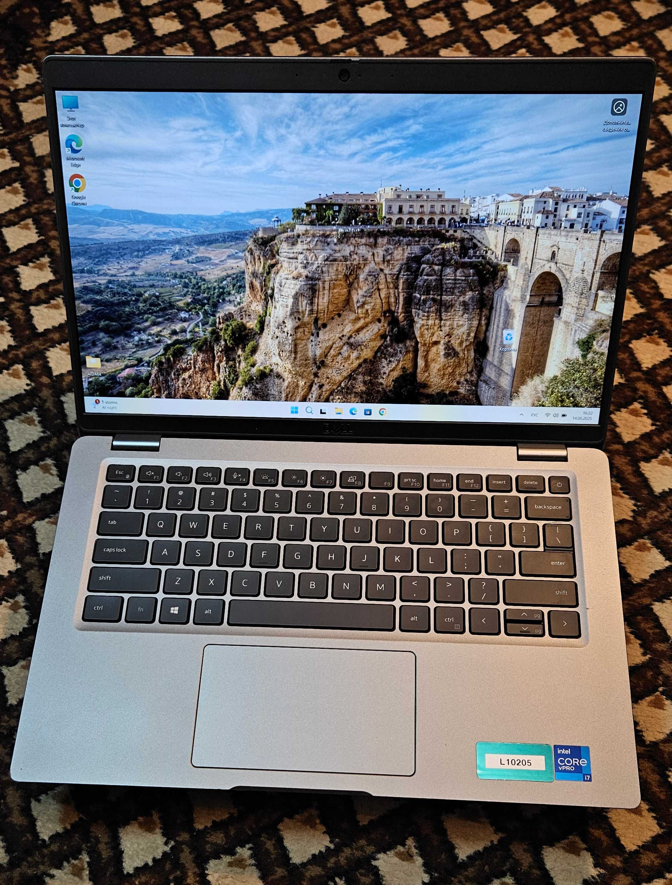 Ноутбук 14' DELL Latitude 5420 intel i7-1185G7 16/256 Батарея 6.46 год
