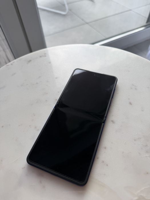 Samsung Galaxy z Flip7