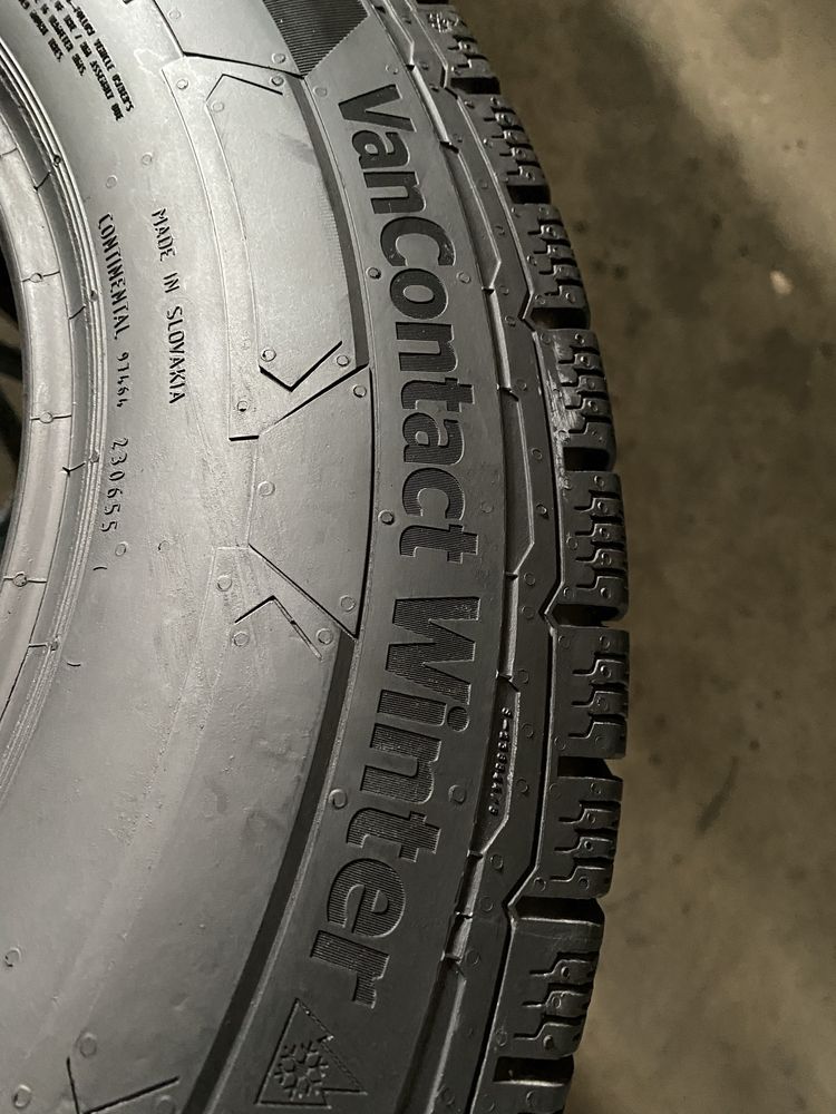 Шини 235/65/16с - 4шт Continental VanContact Winter зима