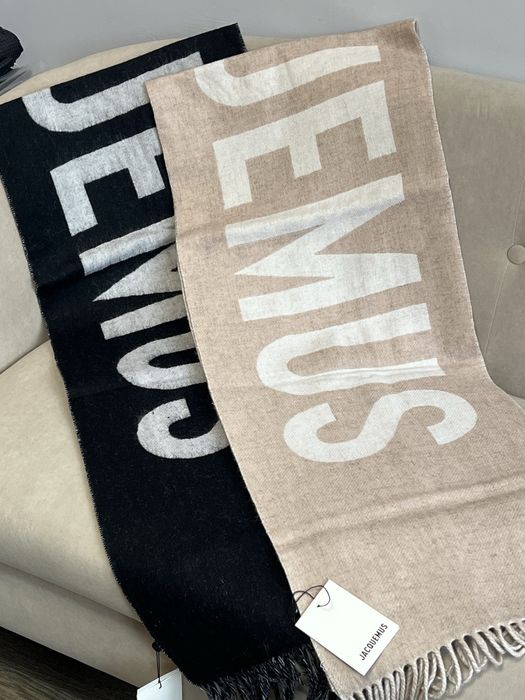 В наявності Шарф Jacquemus преміум якість 100% шерсть
