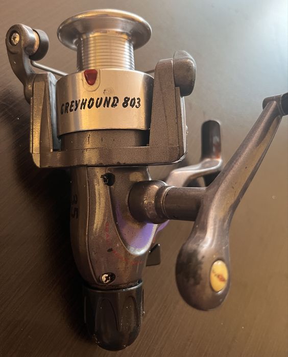 Stary kołowrotek Greyhound 803