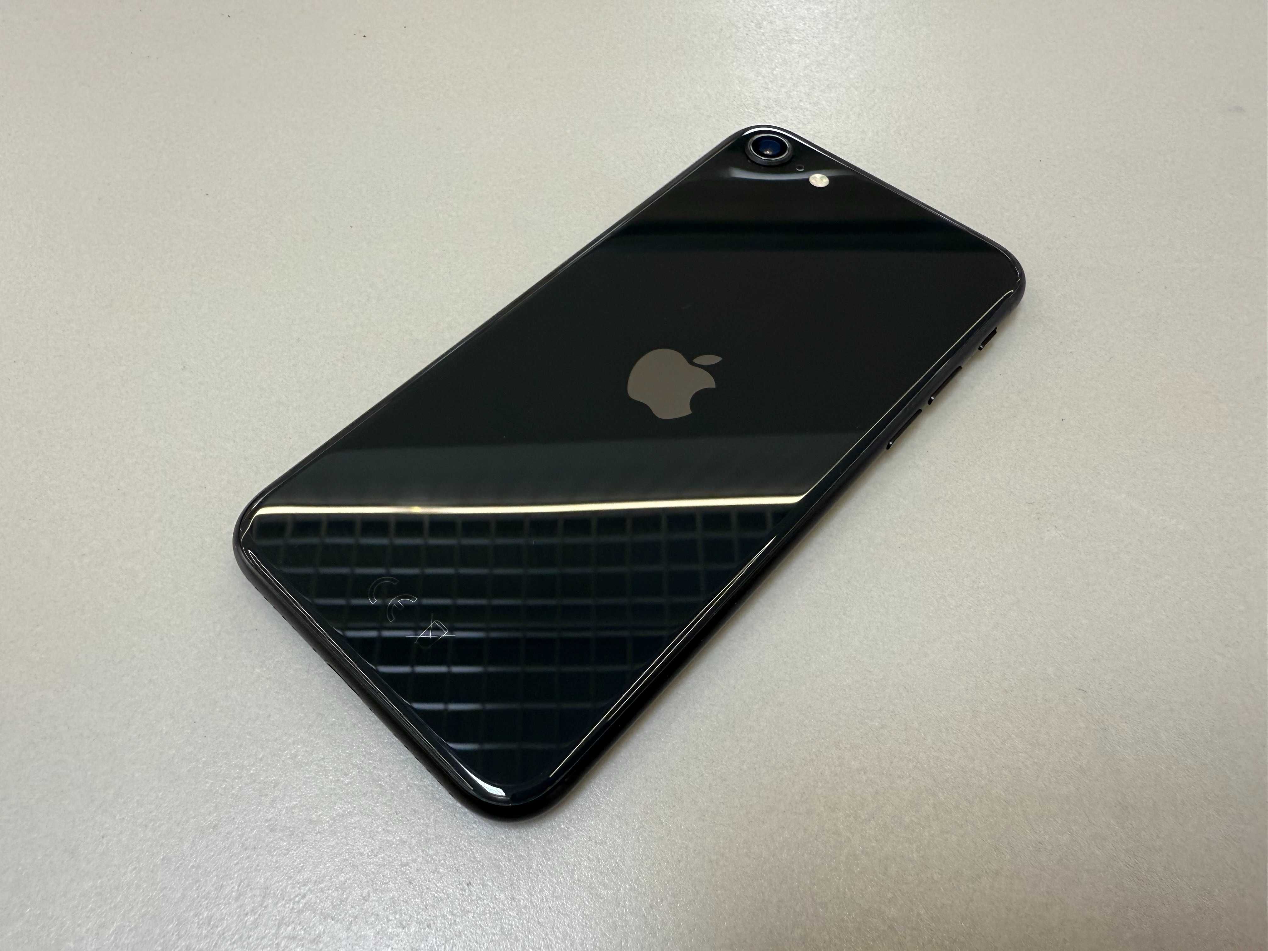 JAK NOWY Apple iPhone SE 2020 64GB bat.93% Czarny Teletorium Wałbrzych