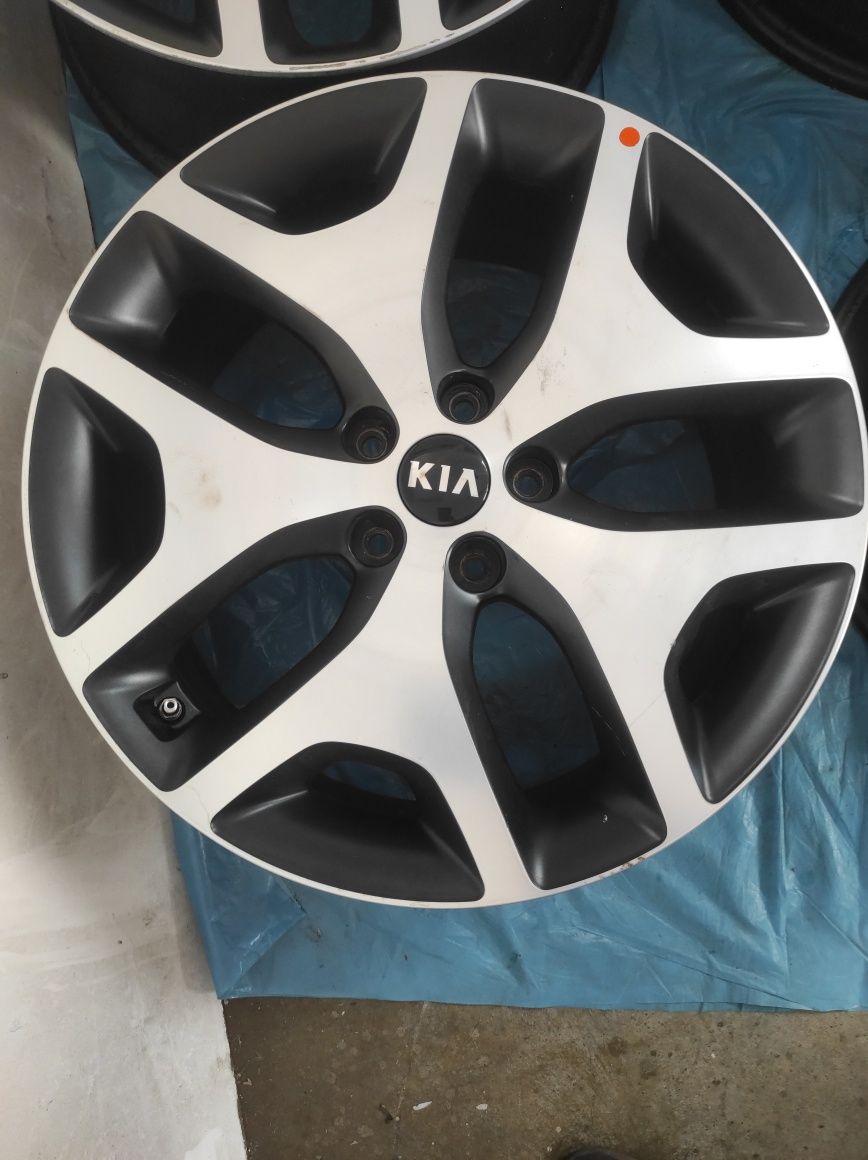 483 Felgi aluminiowe ORYGINAŁ KIA R 19 5x114,3 Bardzo Ładne Czujniki