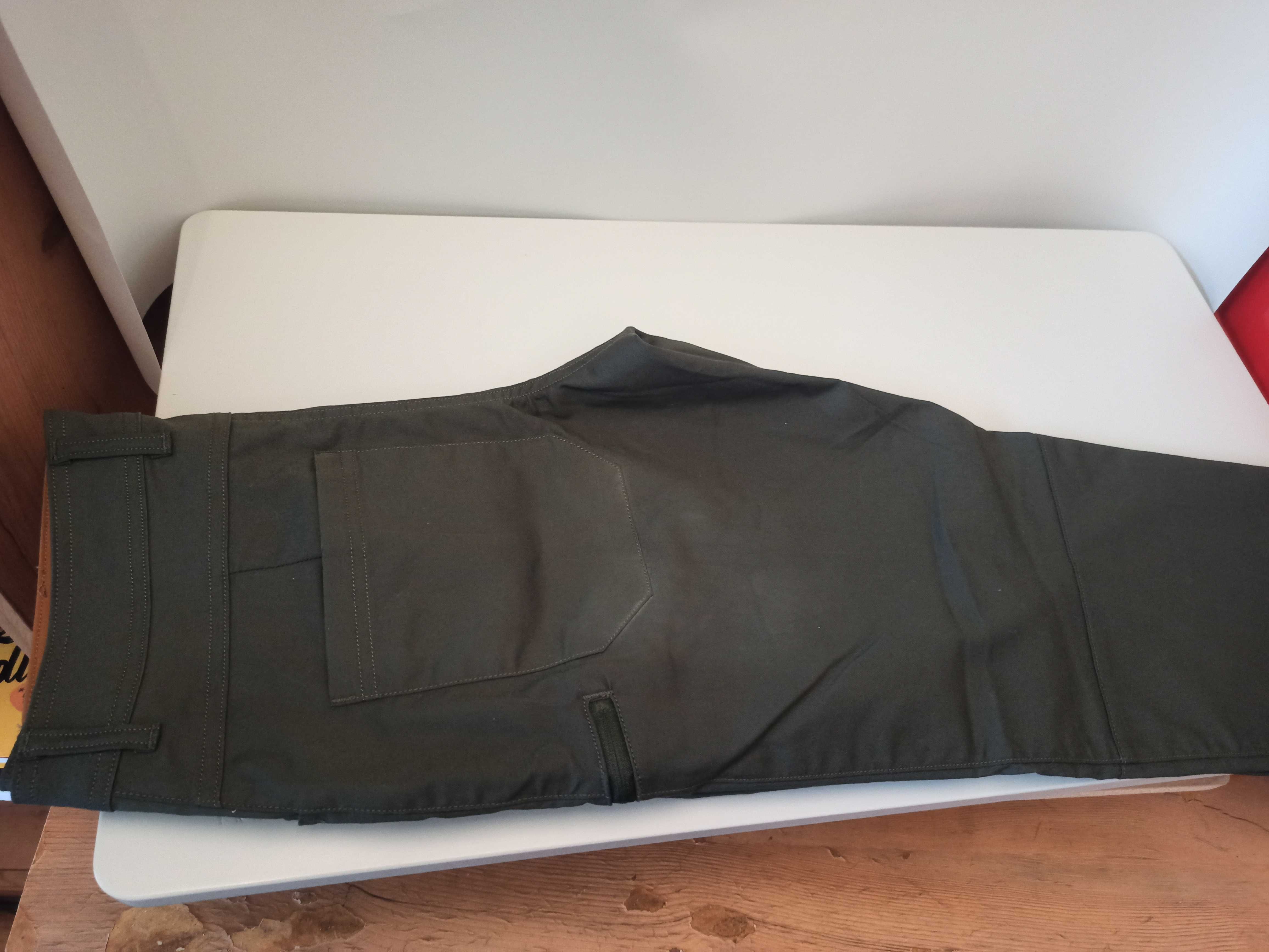 Spodnie turystyczne męskie Quechua NH500 Regular