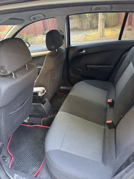 Продам Opel astra h 1.6 бенз