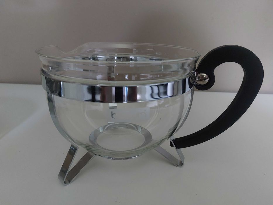 BODUM CHAMBORD SET Zaparzacz do herbaty z filtrem + podgrzewacz 1,3L