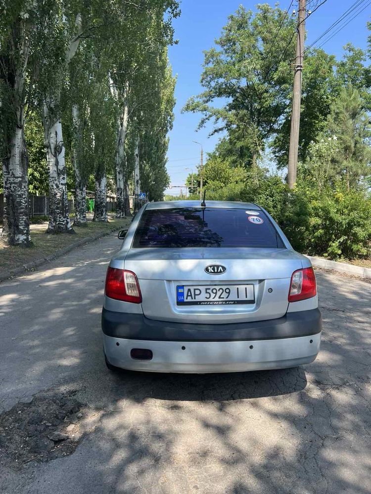 Продам авто Kia Rio