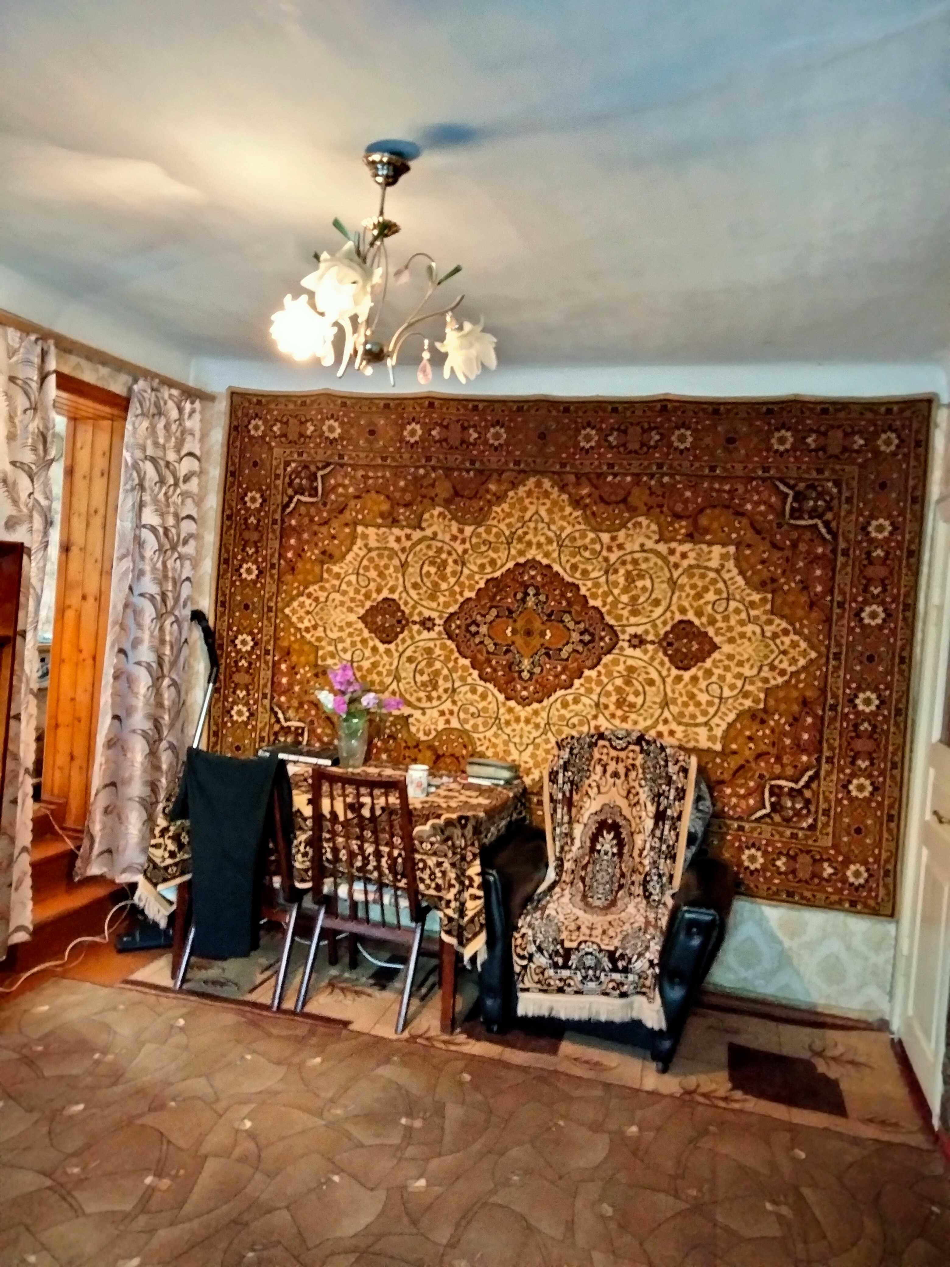 Продам 3-х комнатную квартиру на земле в г. Белгород-Днестровском
