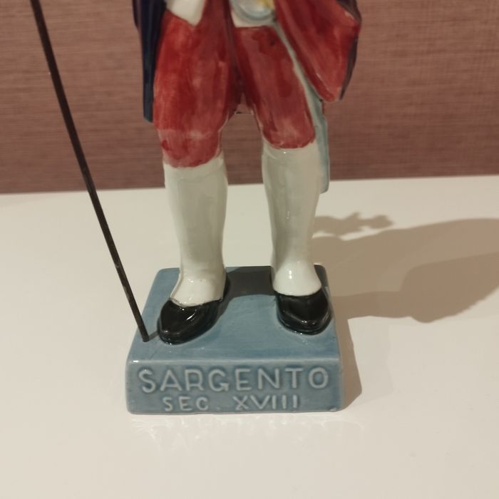 Sargento, Séc. XVIII", caldas, Bordallo Pinheiro