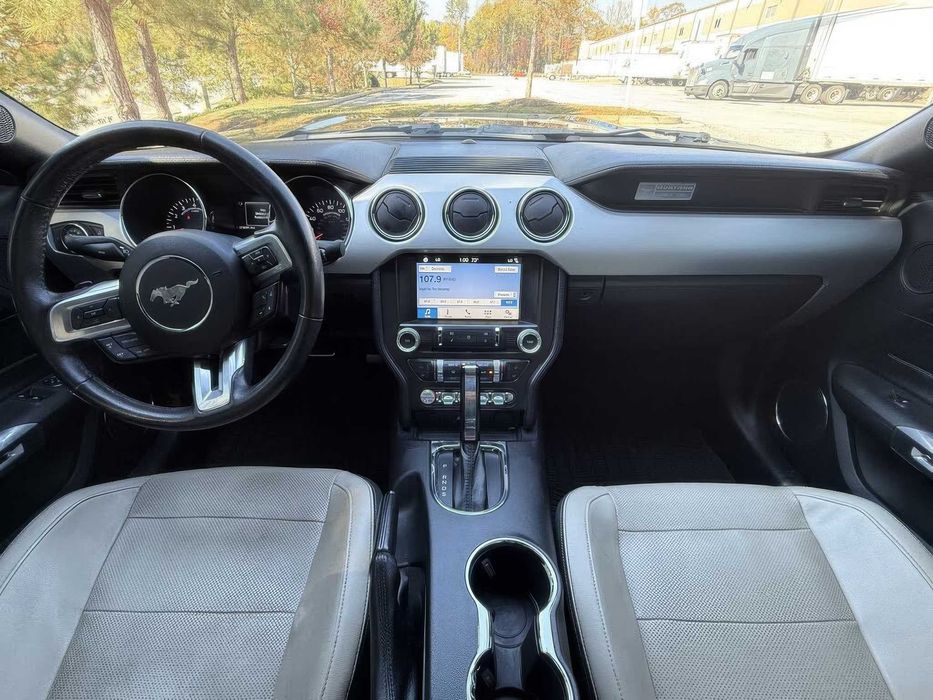 Ford Mustang GT Premium      2016