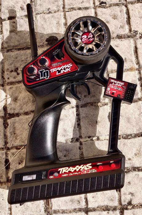 Comando RC (Radio Control) Traxxas TQ 2.4ghz + Receptor